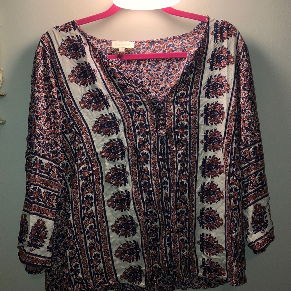 Lucy and Laurel top
